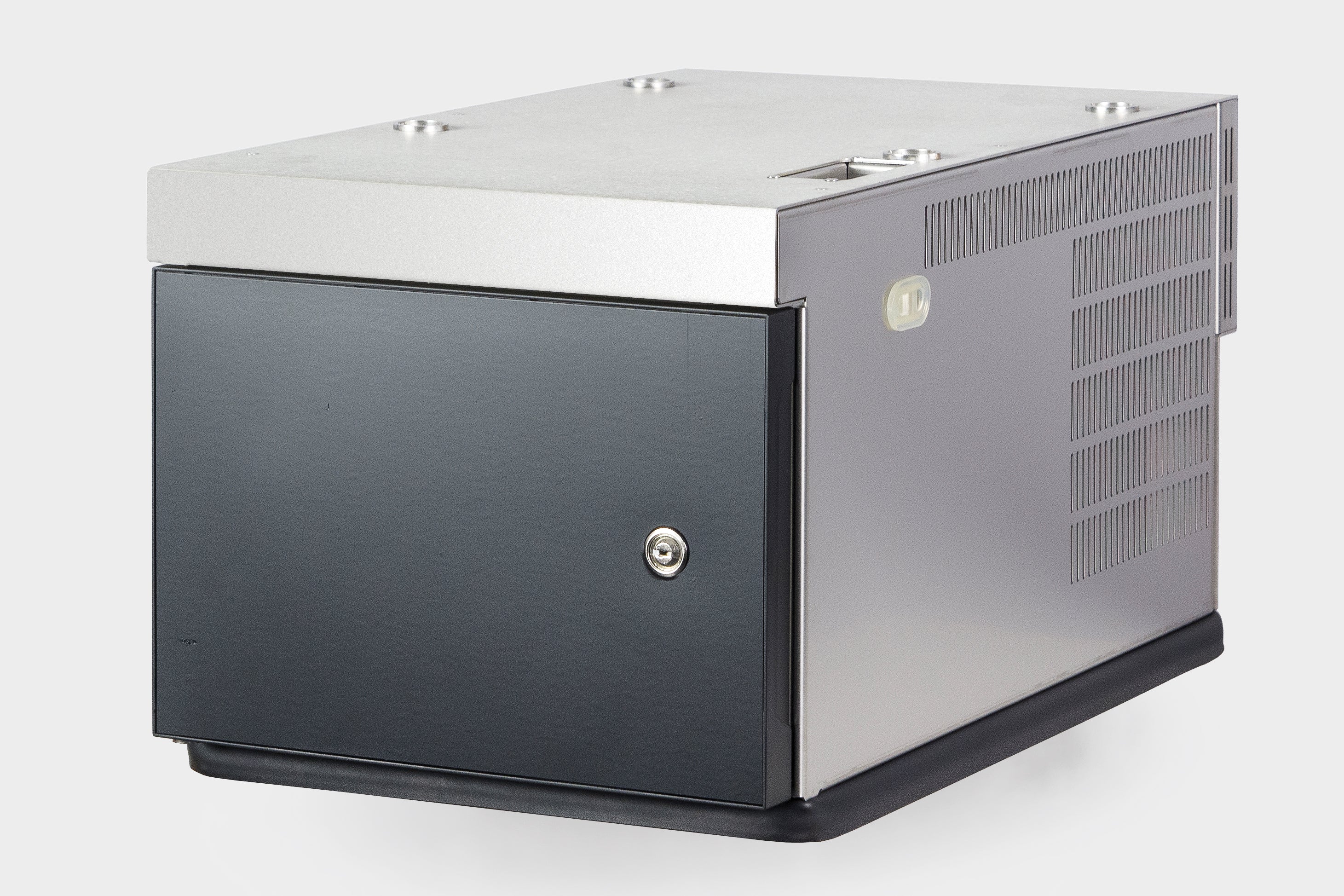 Under-machine cooling unit